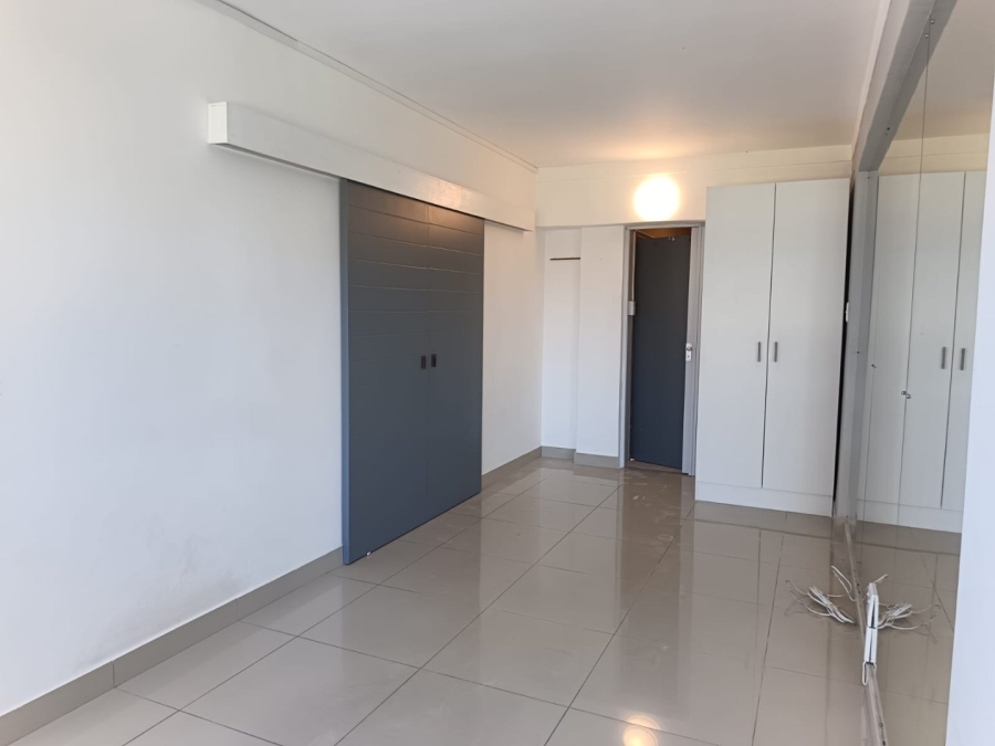 To Let 1 Bedroom Property for Rent in Three Anchor Bay Western Cape